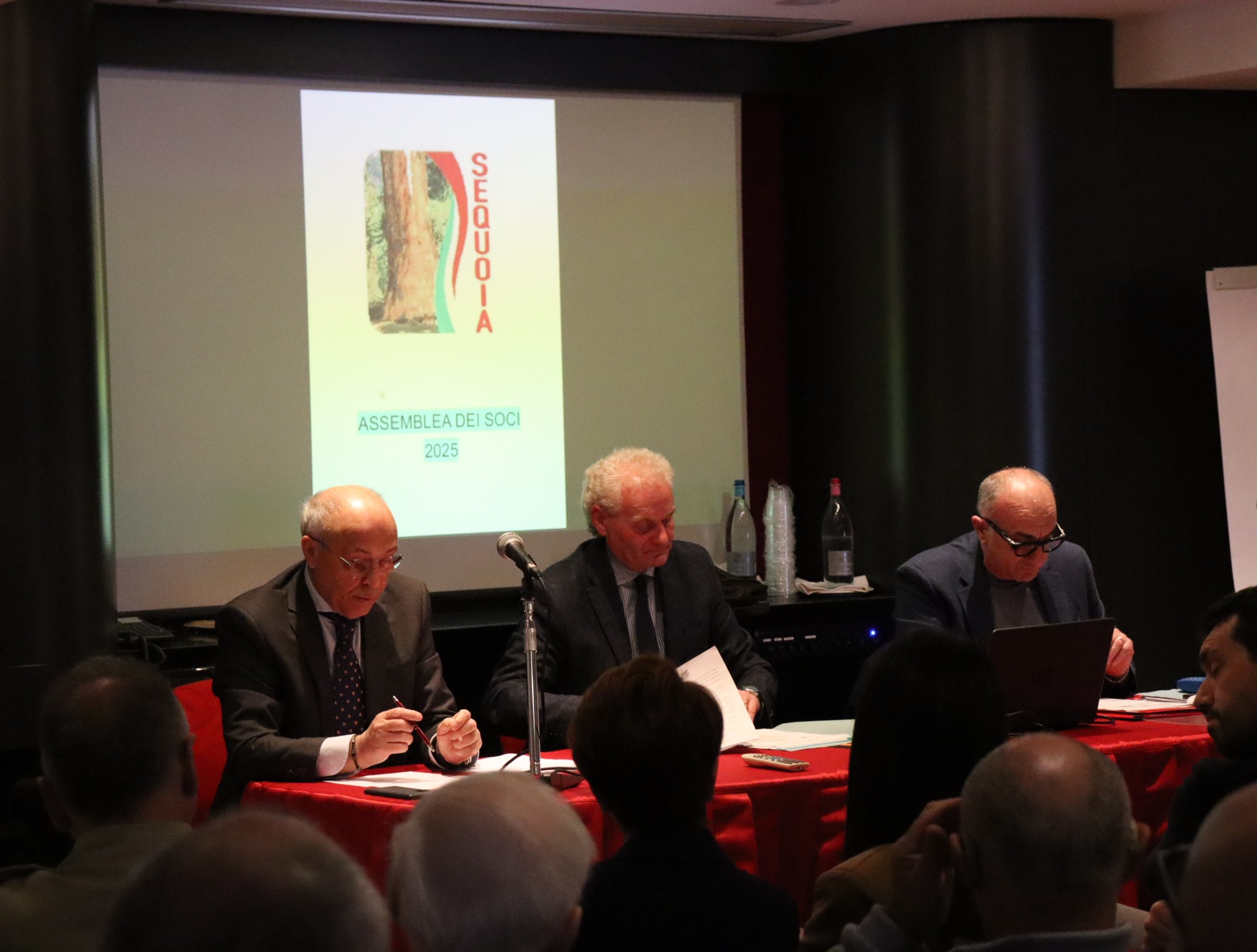 assemblea 5 Aprile
